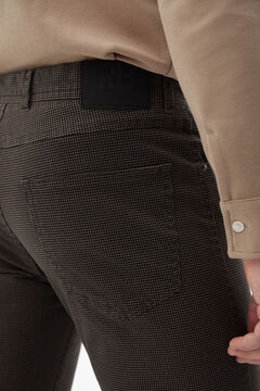 Pedro del Hierro Pantalón 5 bolsillos color micro estampado slim Brown