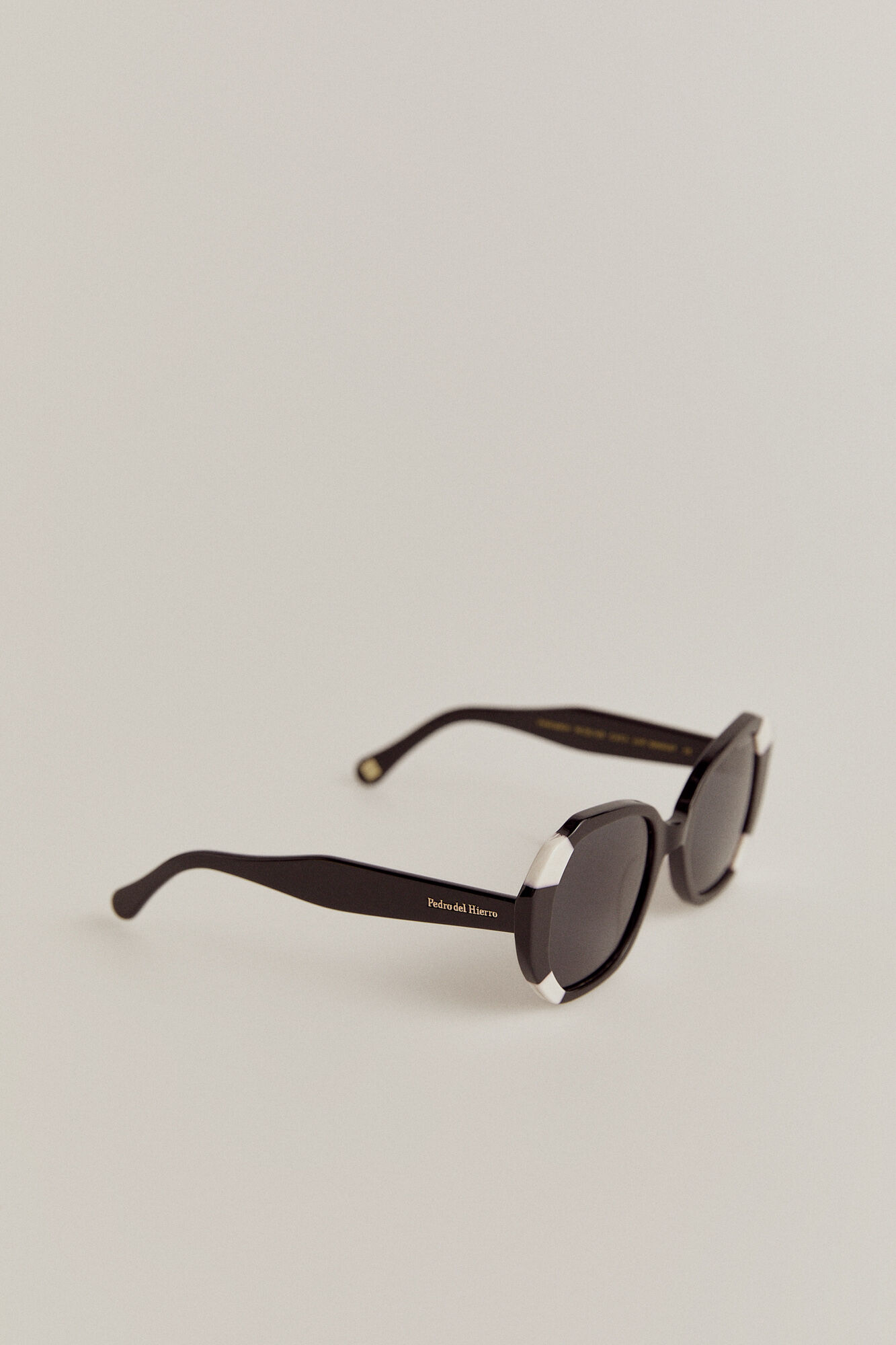Pedro del Hierro Two-tone maxi sunglasses Black
