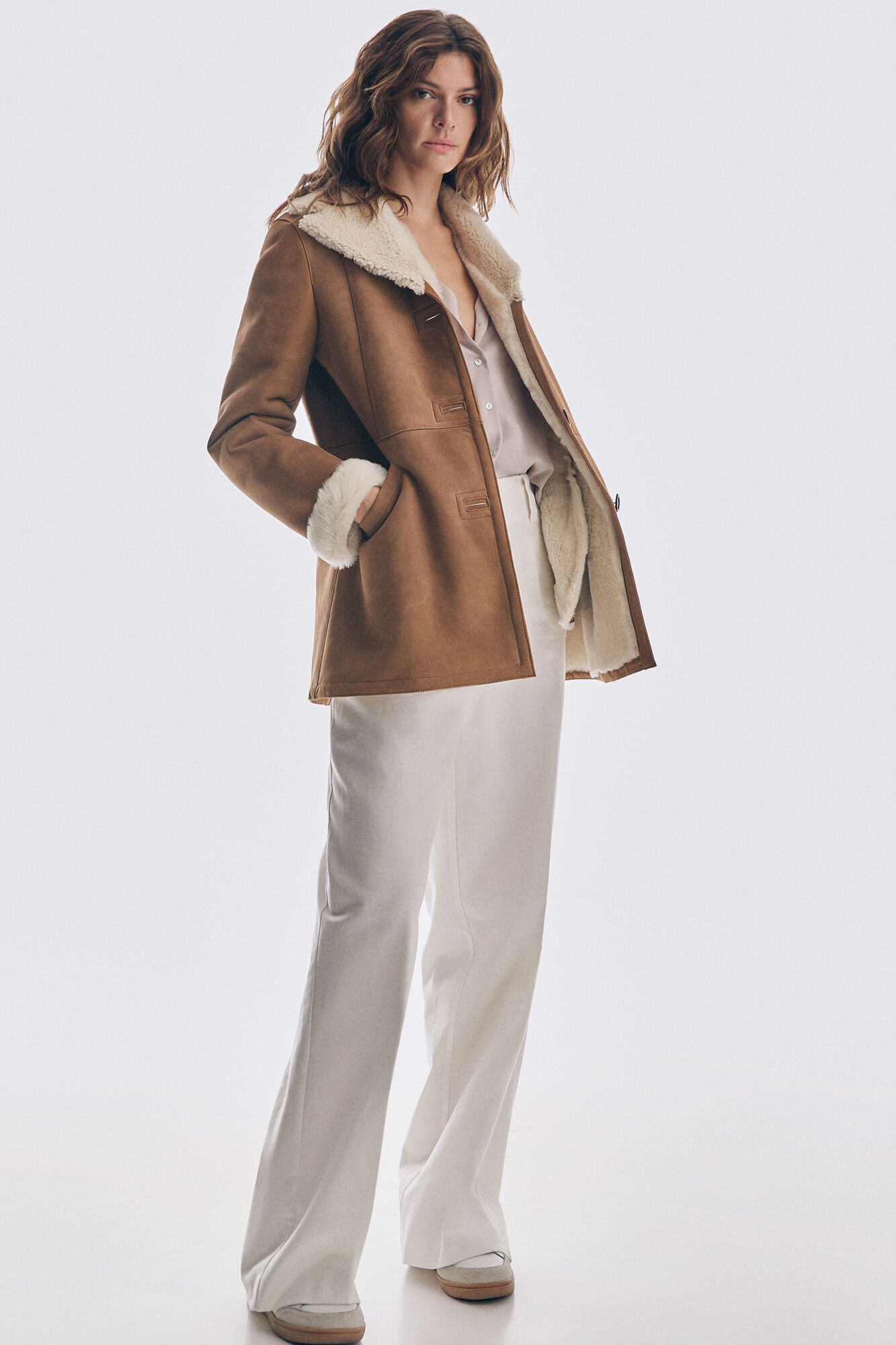 Pedro del Hierro Chaquet&oacute;n piel cordero Beige