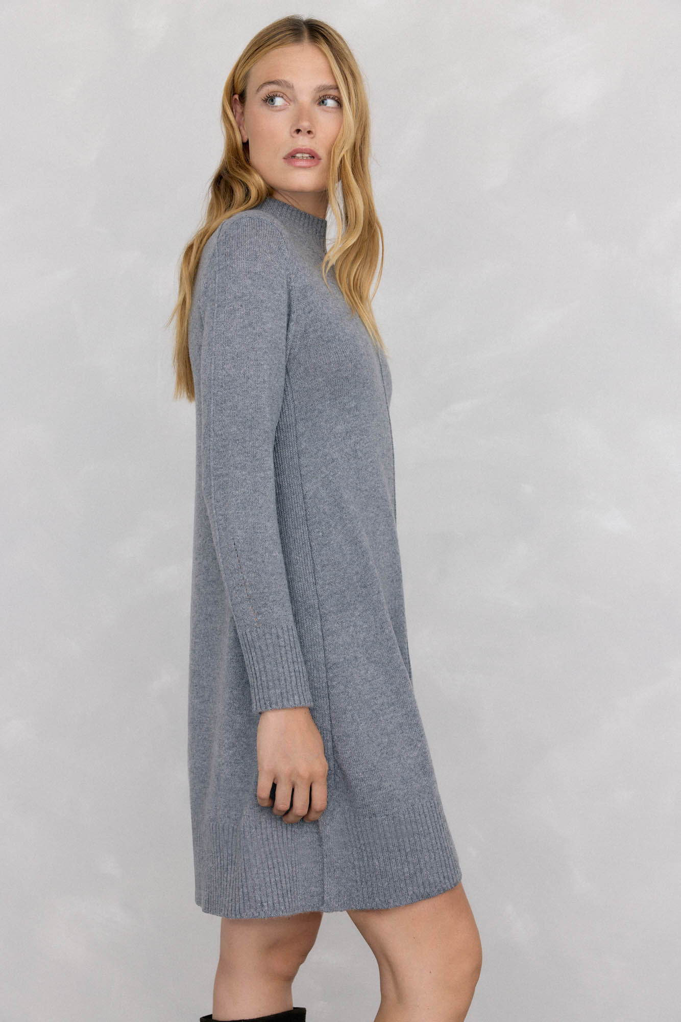 Pedro del Hierro Vestido de malha com costura central em l&atilde; Cizento