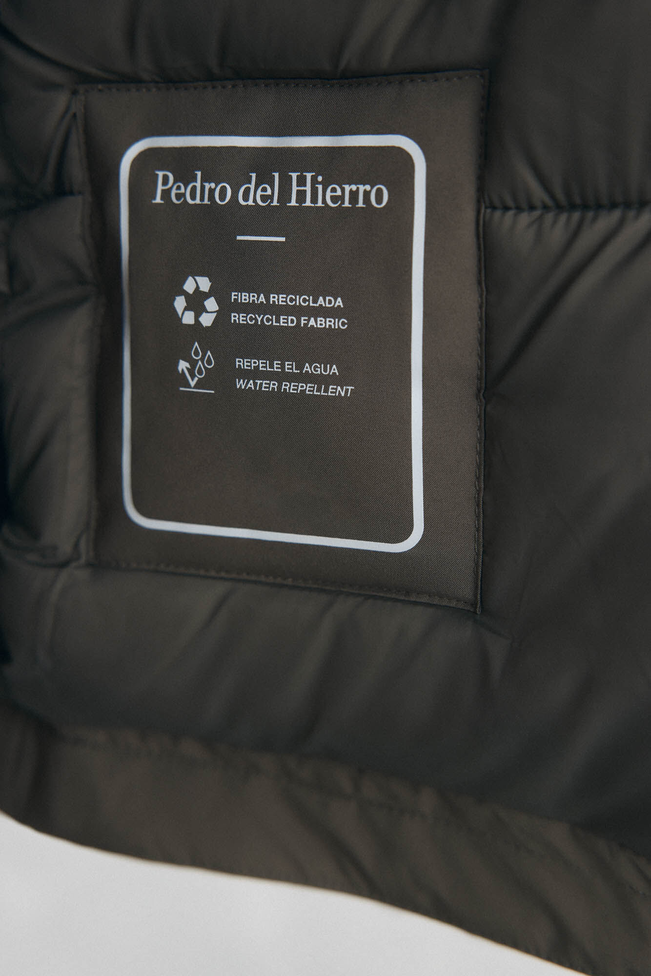 Pedro del Hierro Parka curta capuz Beige