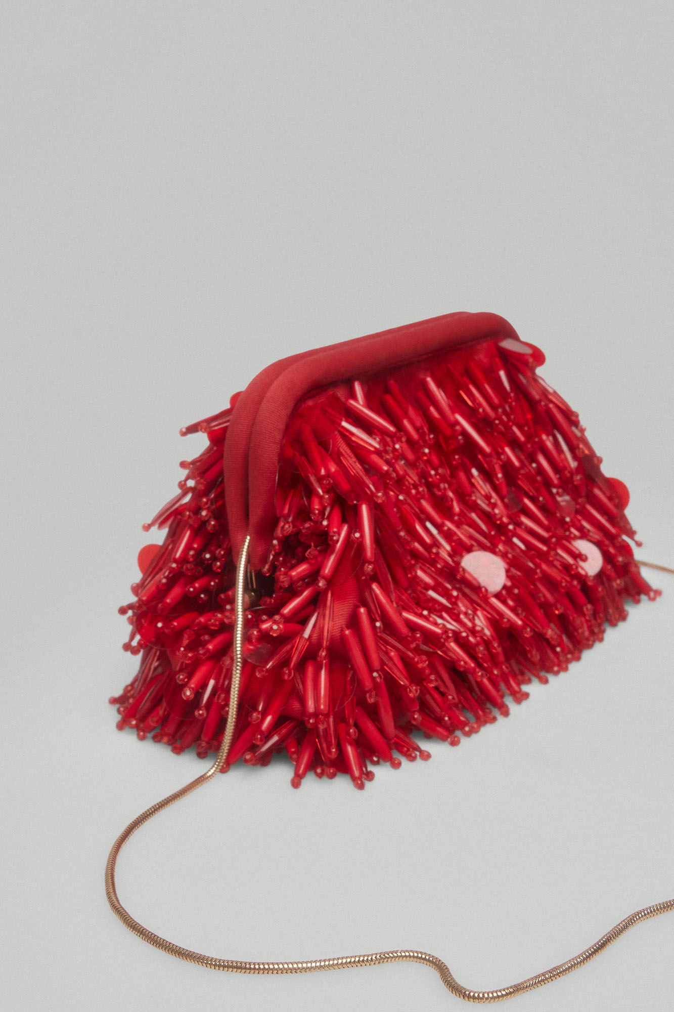 Pedro del Hierro Mala fecho da av&oacute; vermelho Vermelho