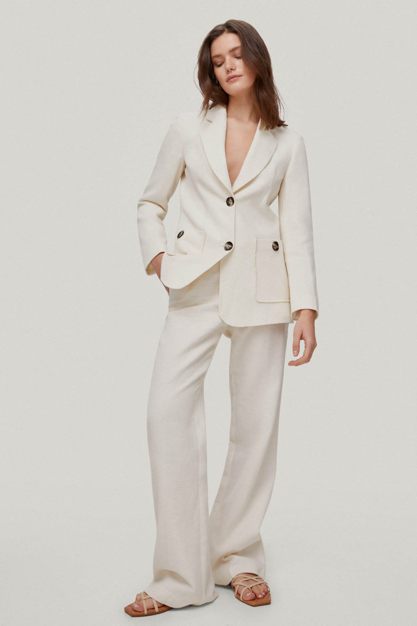 Flared pant suit - Women | Mango USA