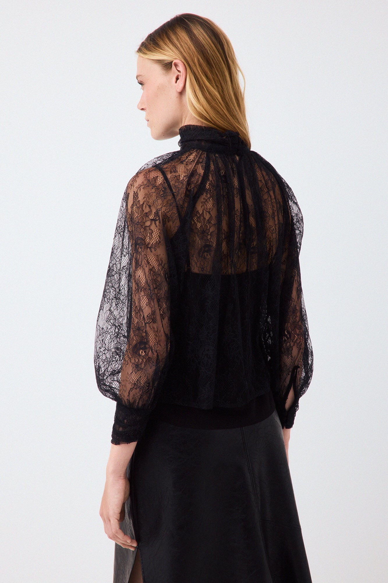 Pedro del Hierro Lace romantic blouse Black