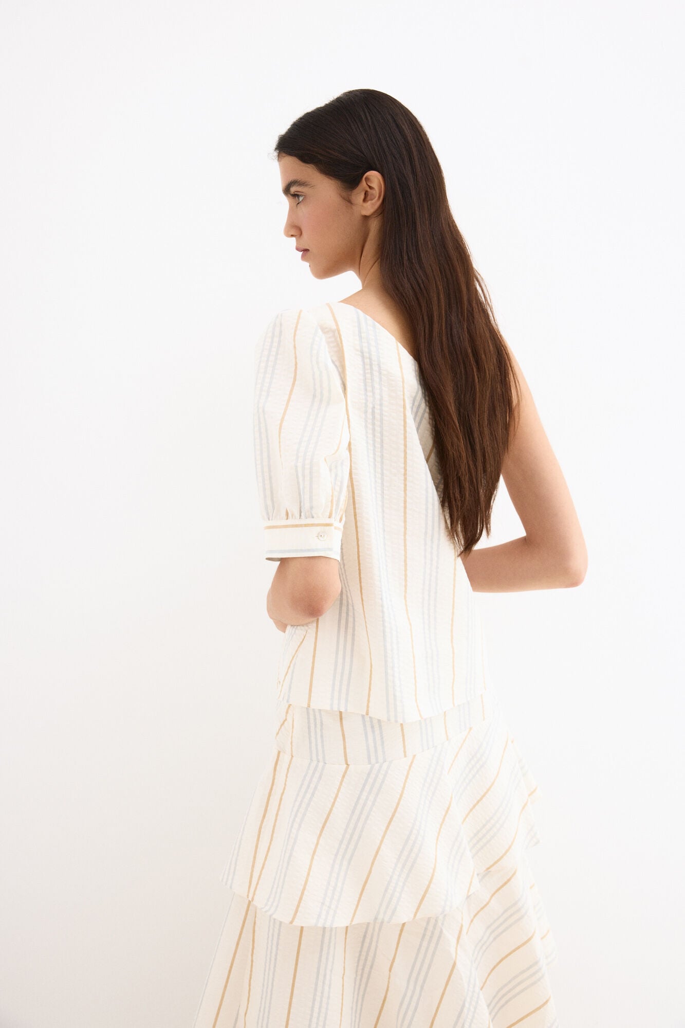 Pedro del Hierro Asymmetric top