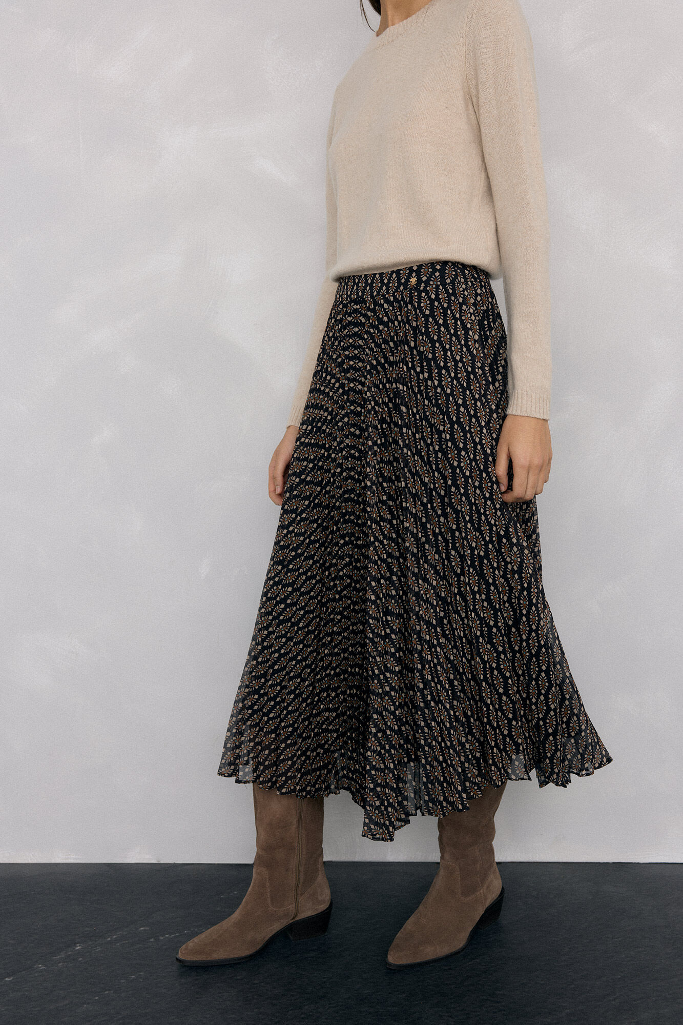 Pedro del Hierro Printed pleated midi skirt Grey