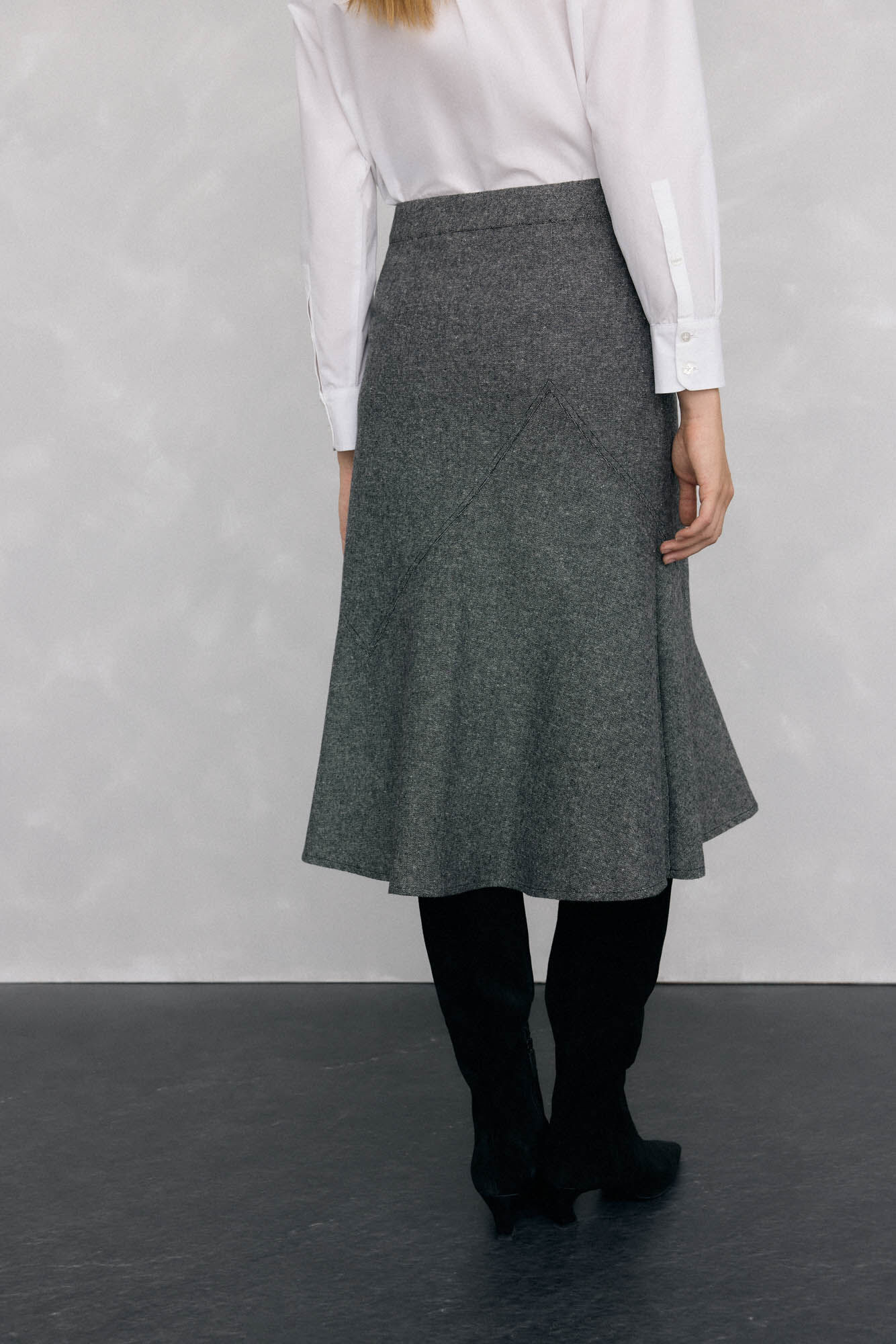 Pedro del Hierro Skirt cuts with hem hem Grey