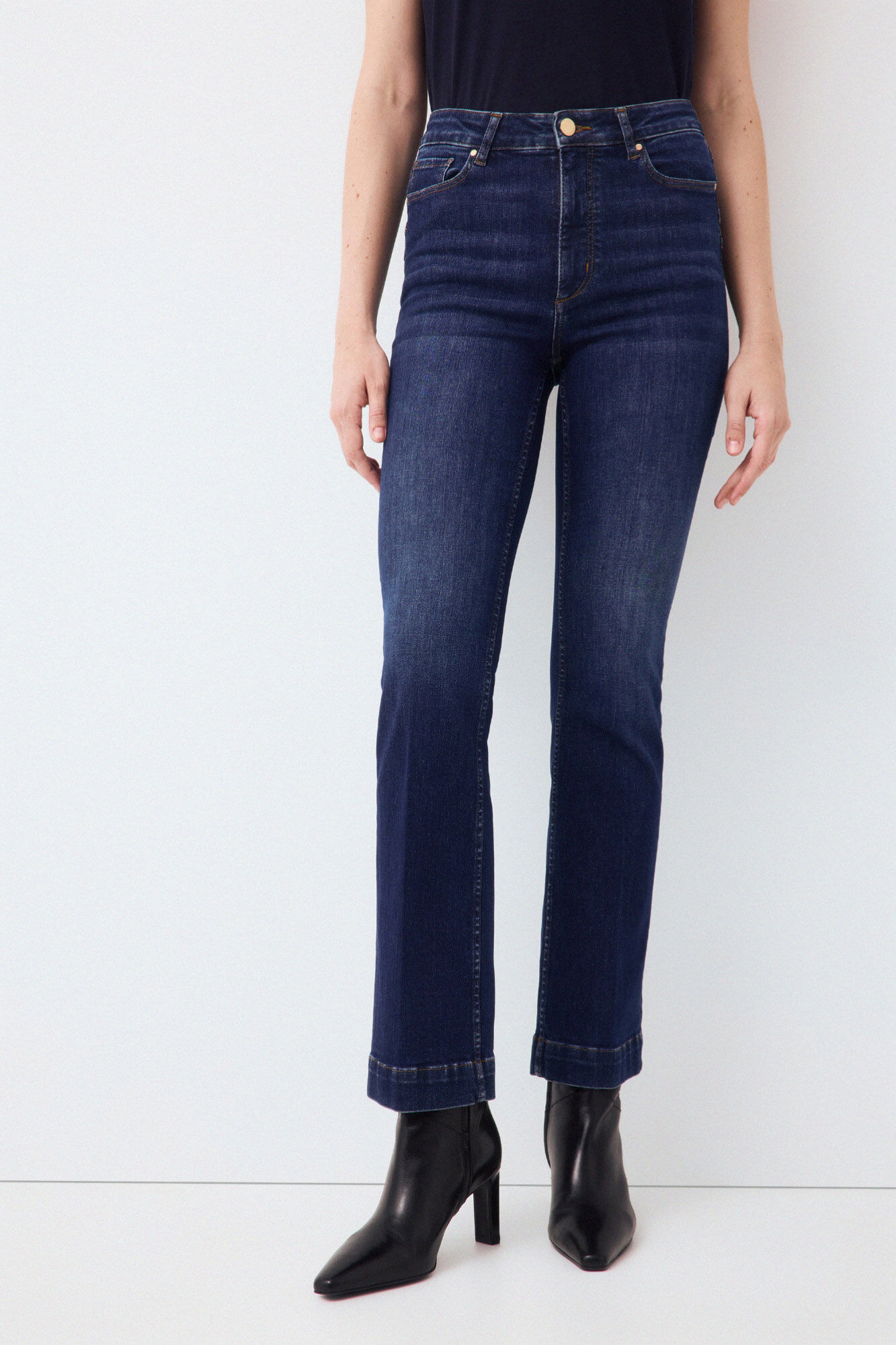 Pedro del Hierro Basic push up stove pipe jeans Blue