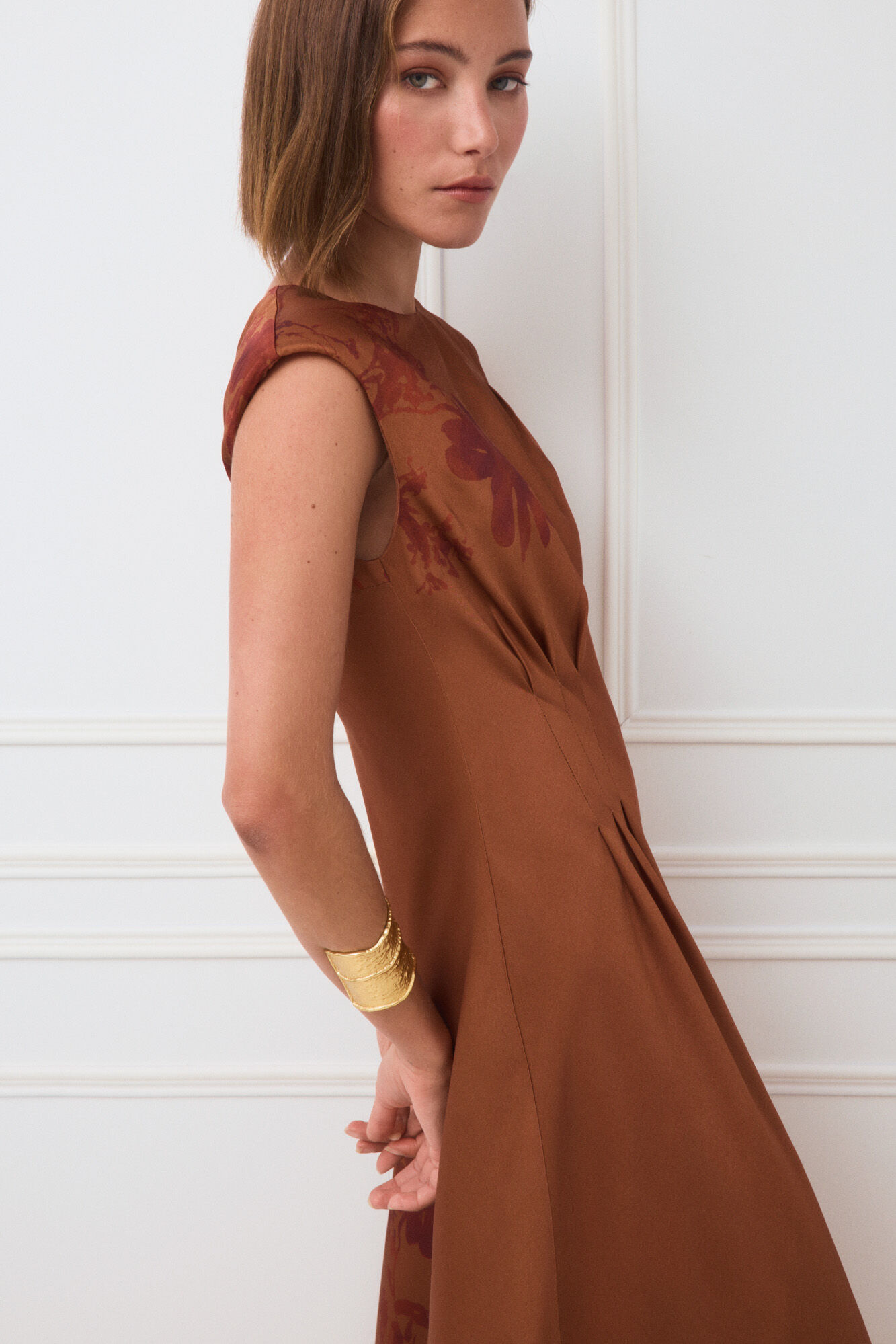 TFP by Tamara Falc&oacute; Midi dress with positioned flower Brown