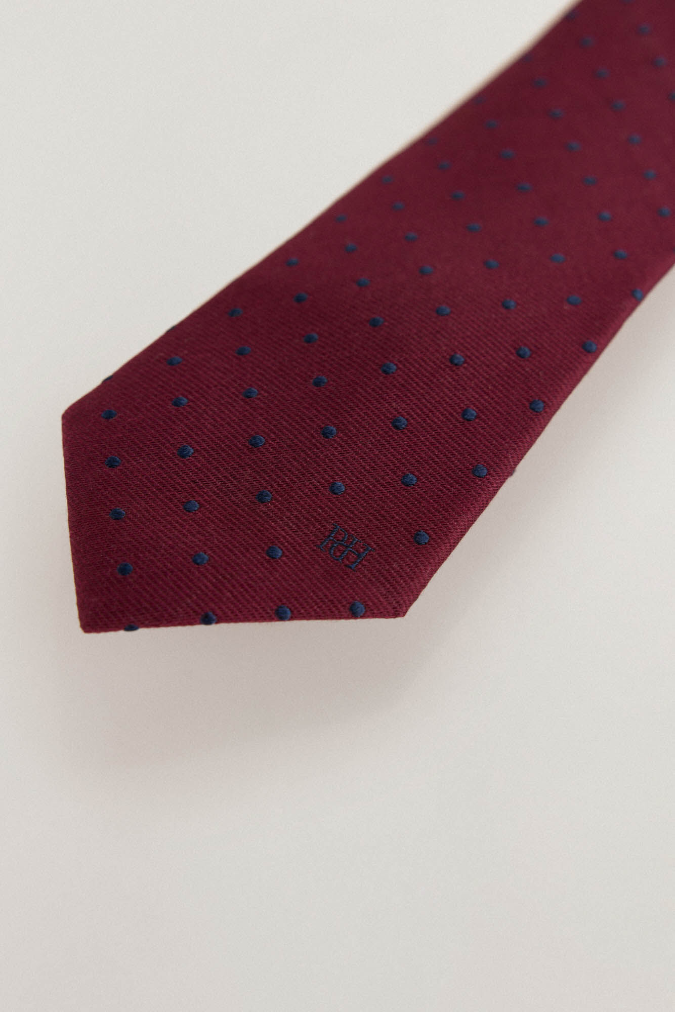 Pedro del Hierro Gravata seda natural Bordeaux