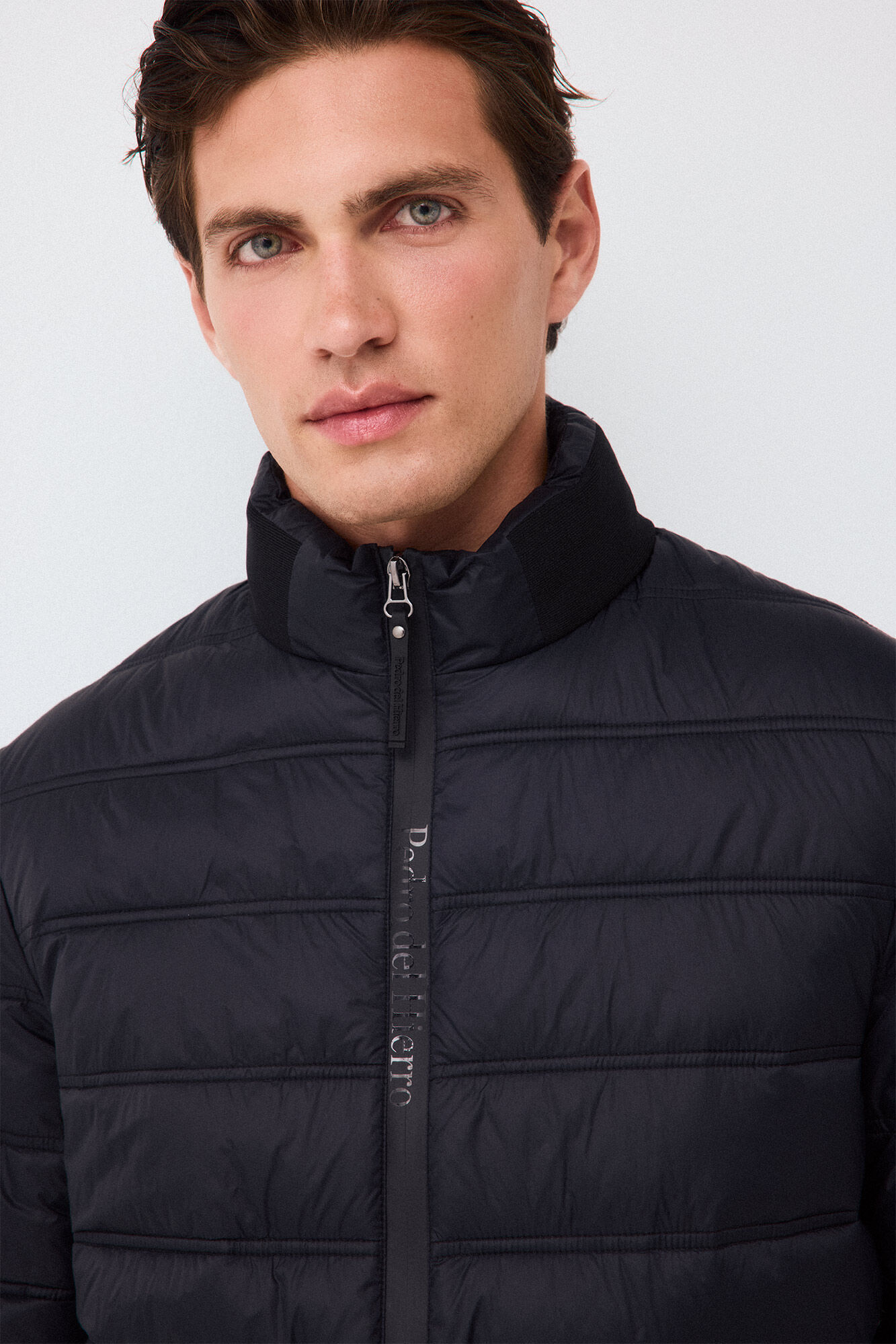 Pedro del Hierro Blus&atilde;o acolchoado ultraleve Preto