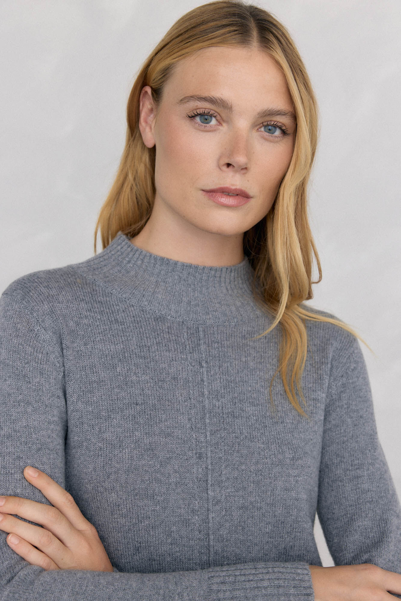 Pedro del Hierro jersey-knit dress with central seam in wool