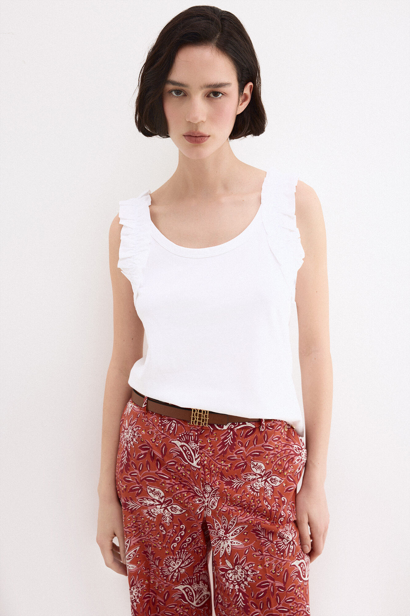 Pedro del Hierro Vest top with ruffles