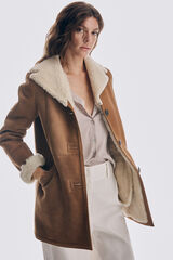 Pedro del Hierro Chaquet&oacute;n piel cordero Beige