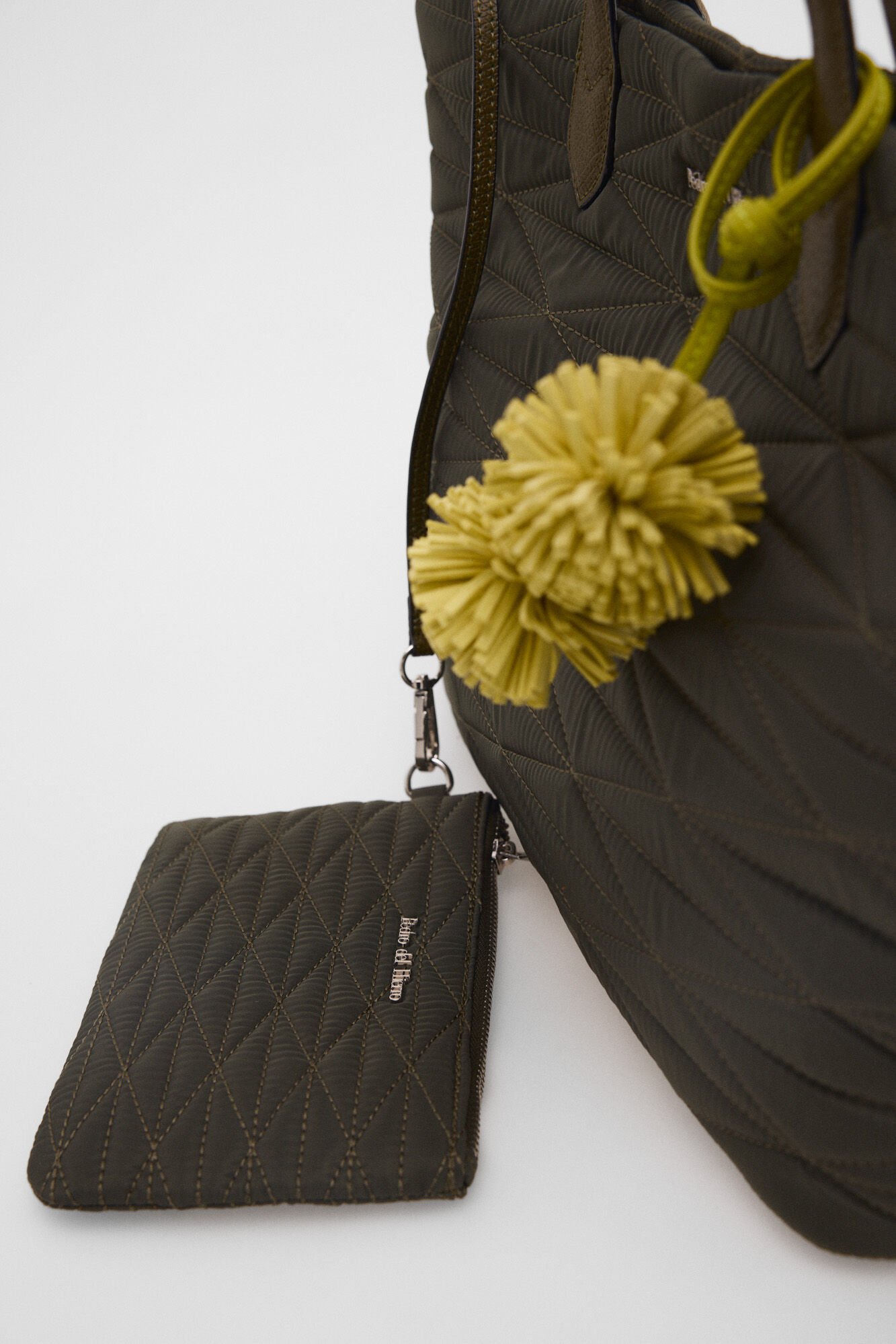 Pedro del Hierro Mala tote bag acolchoada Verde