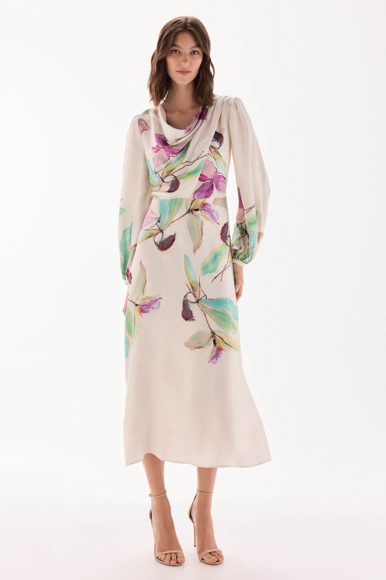 TFP by Tamara Falc&oacute; Vestido com estampado floral posicionada