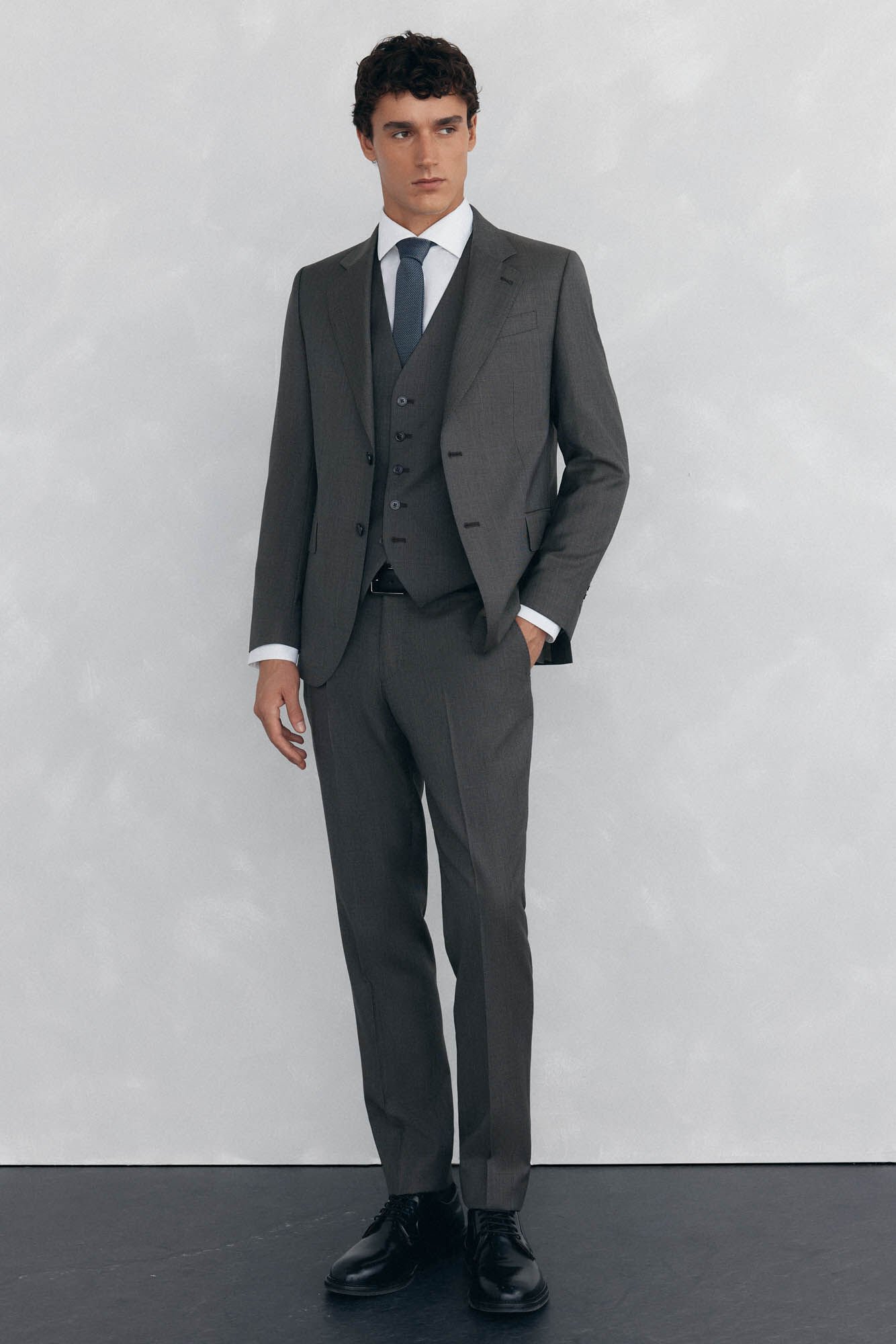 Pedro del Hierro Slim fit tan pants