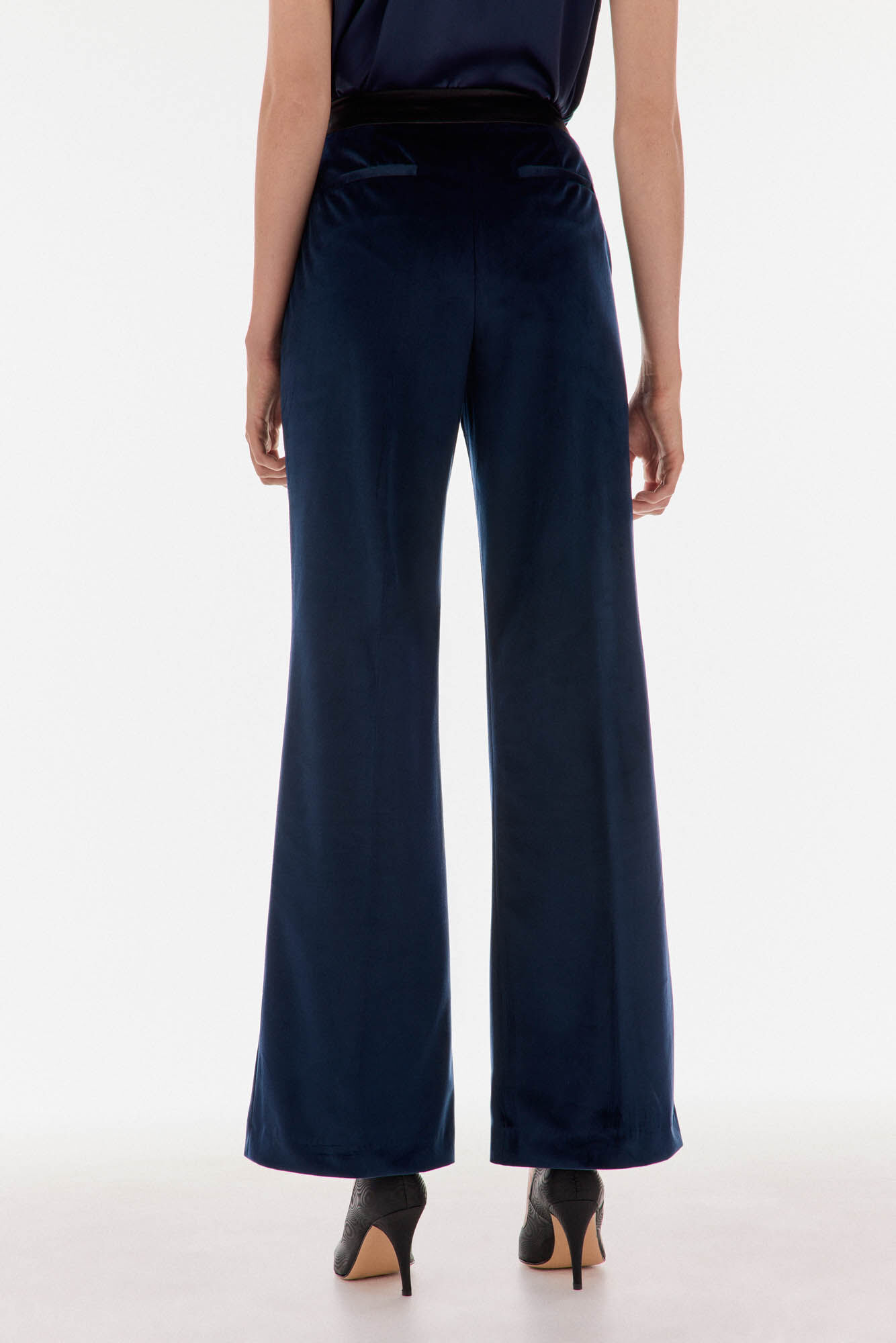 TFP by Tamara Falc&oacute; Velvet trouser Blue