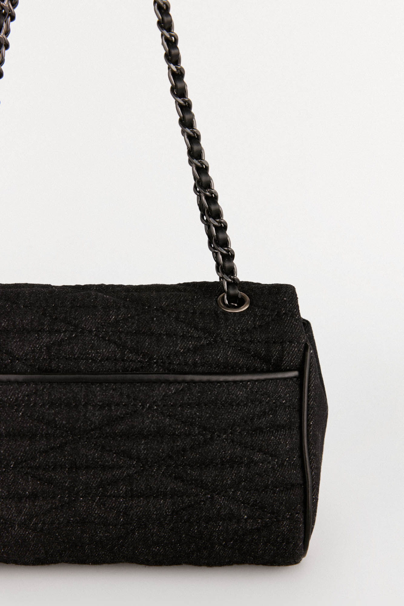 Pedro del Hierro Quilted crossbody bag with chain Grey