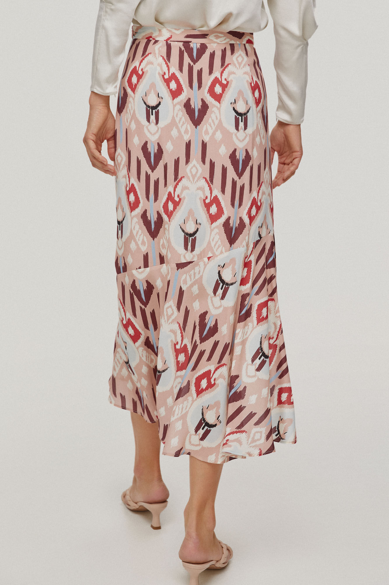 Pedro del Hierro Falda midi estampada. Morado