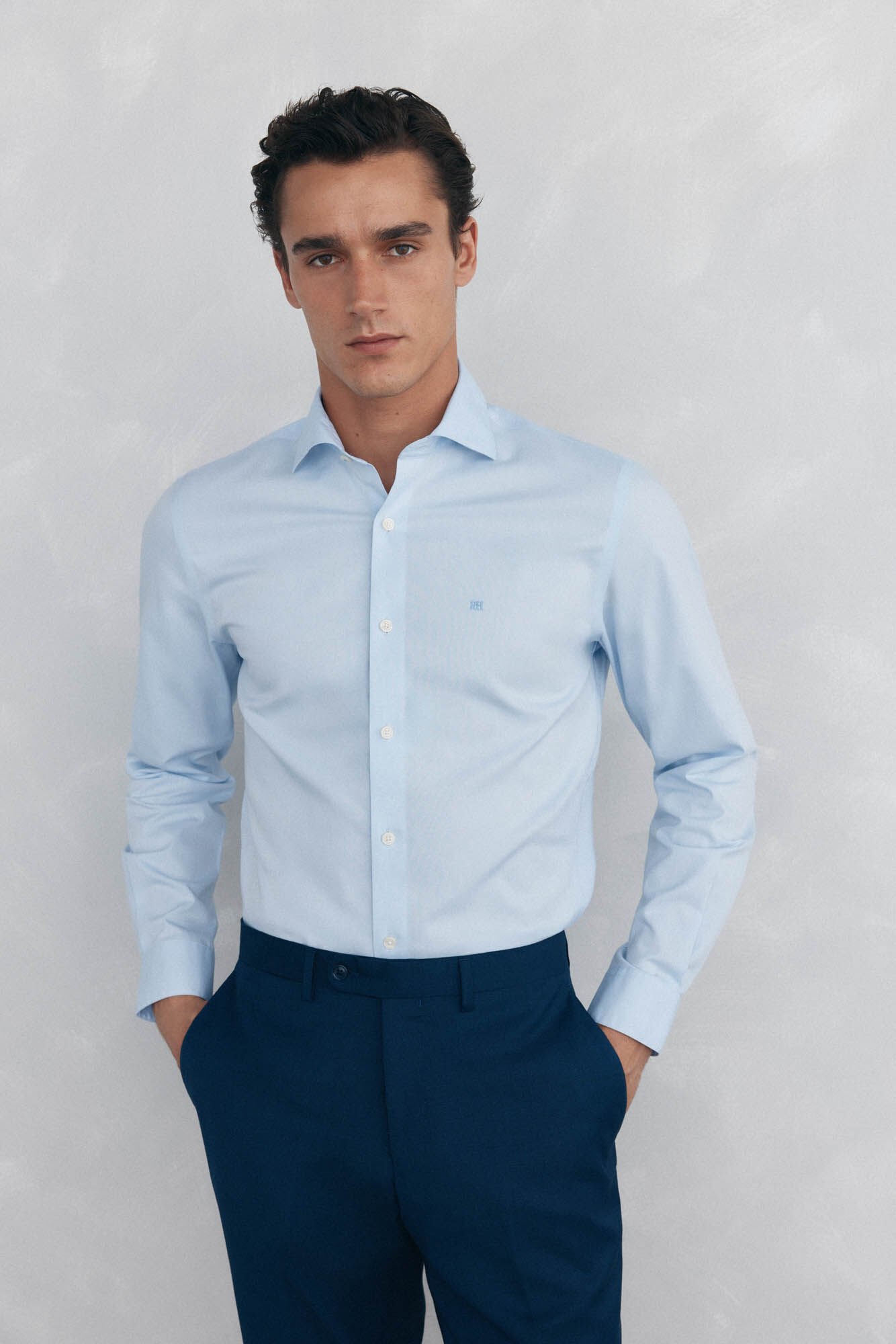 Pedro del Hierro Camisa social lisa, slim fit, resistente a manchas e n&atilde;o engomada Azul