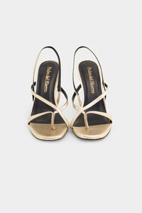 Pedro del Hierro Sandalia piel tac&oacute;n desfile MBFW