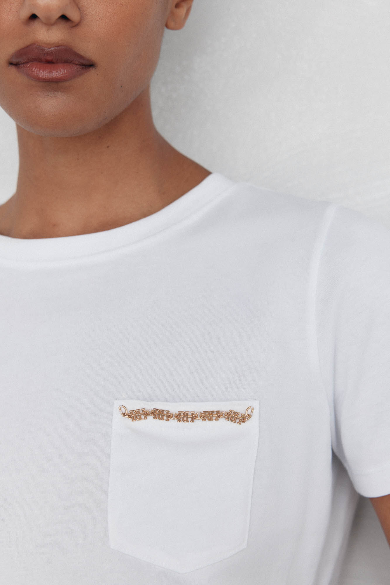Pedro del Hierro Camiseta bolsillo cadena Blanco