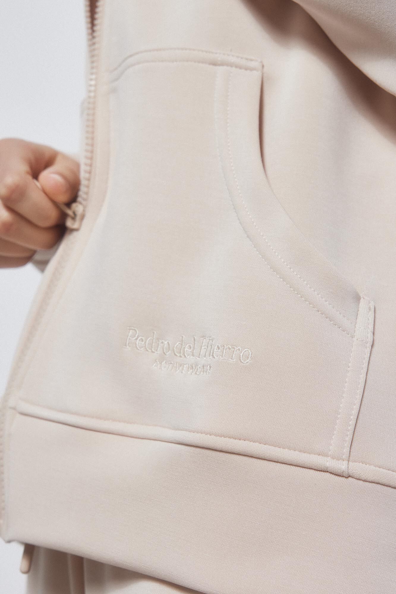 Pedro del Hierro Sudadera capucha soft touch Beige