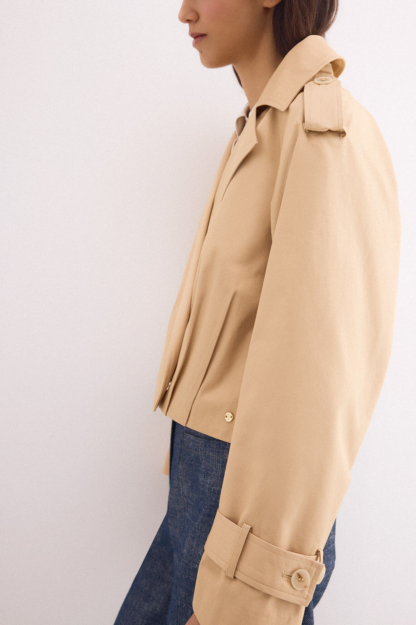 Pedro del Hierro Casaco cruzado crop Beige