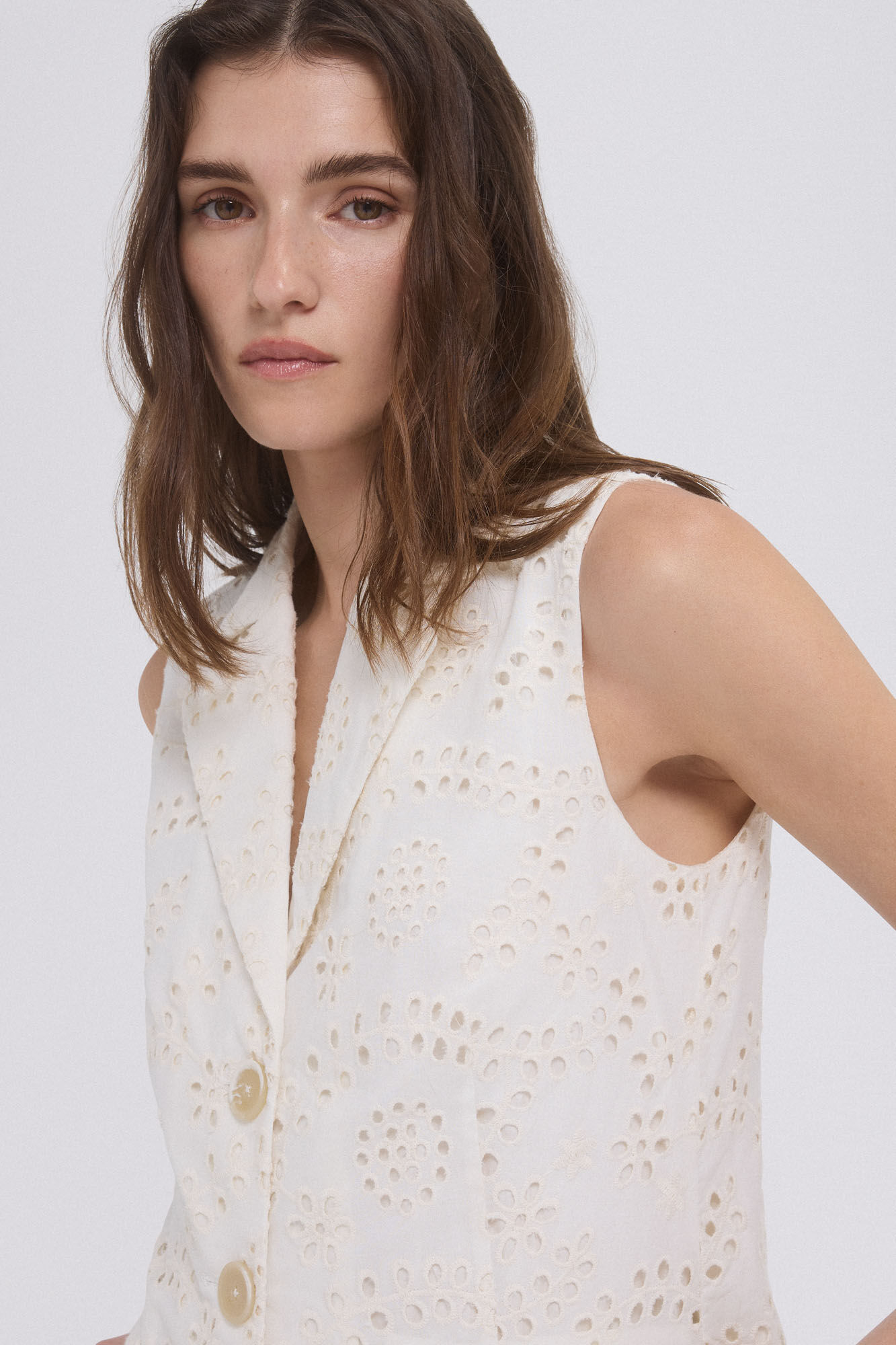 Pedro del Hierro Long waistcoat with slits Ecru