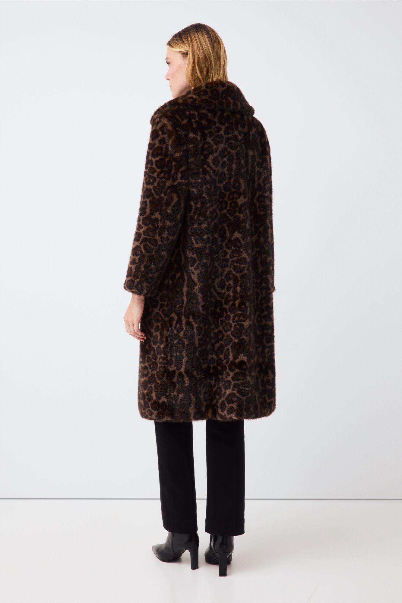 Pedro del Hierro Faux fur coat Brown