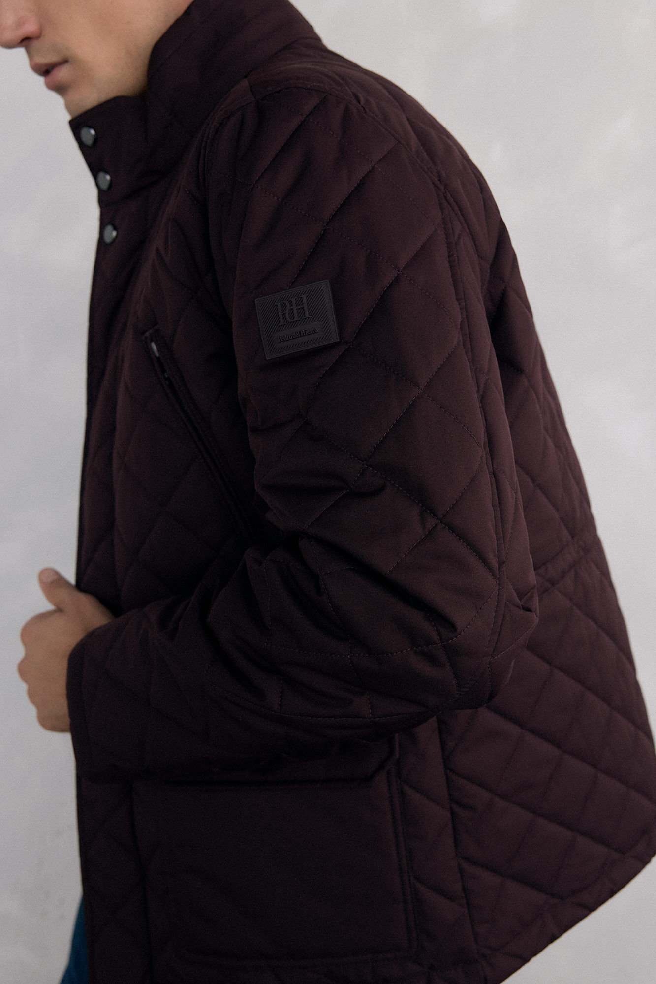 Pedro del Hierro Diamond-patterned quilted jacket Burgundy