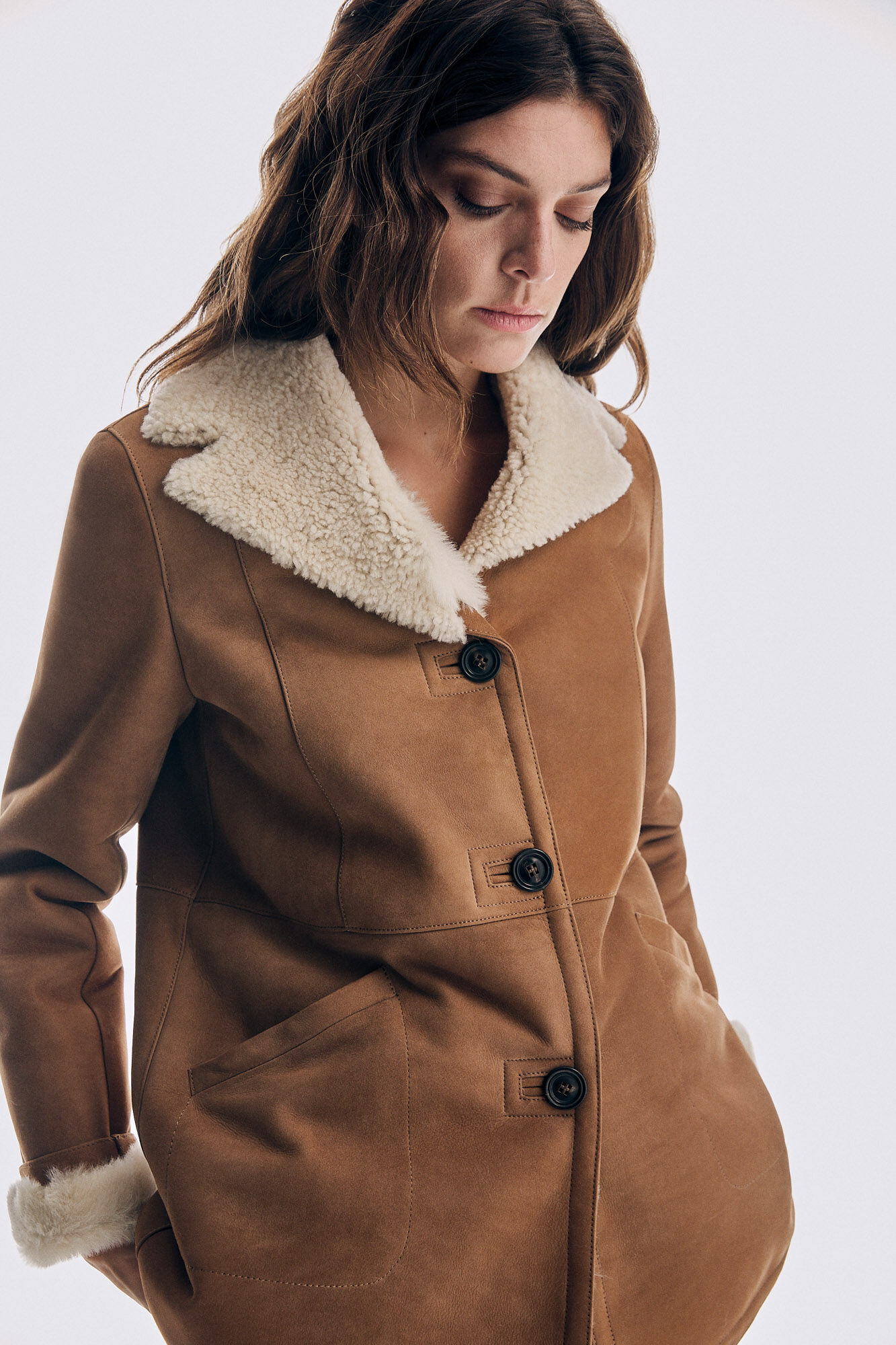 Pedro del Hierro Chaquet&oacute;n piel cordero Beige