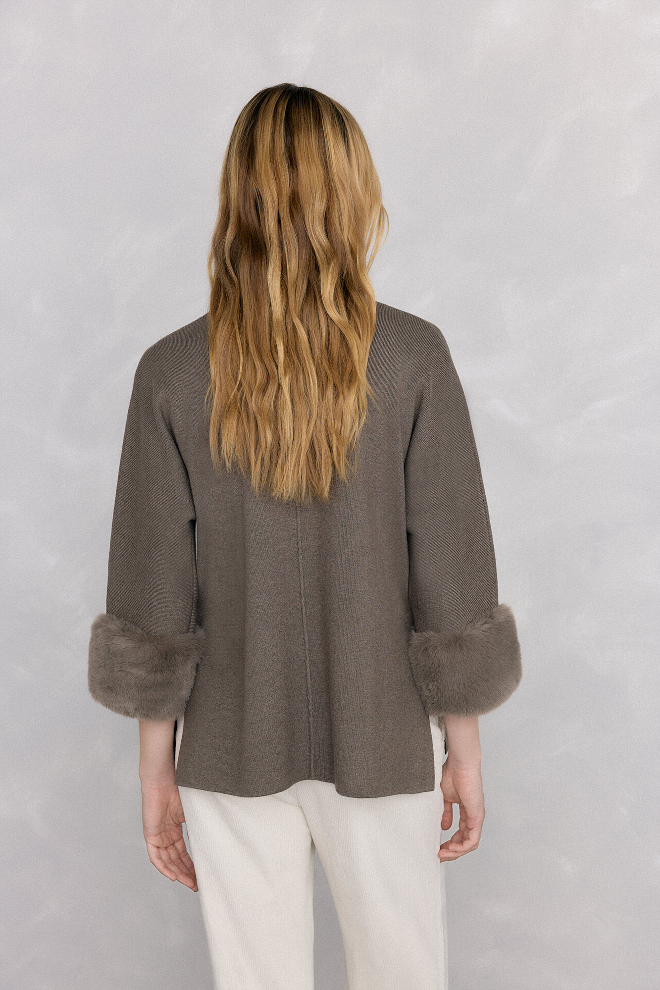 Pedro del Hierro Perkins neck poncho Green