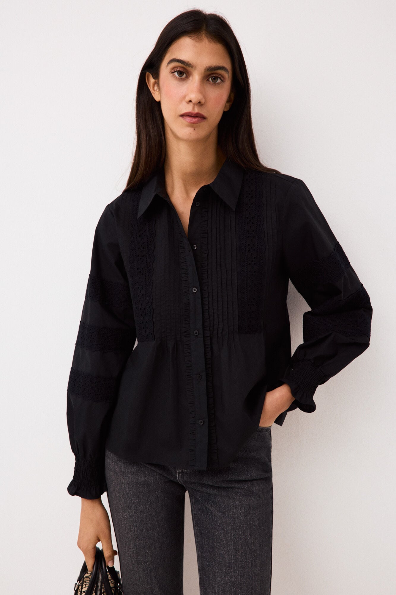 Pedro del Hierro Embroidered romantic blouse