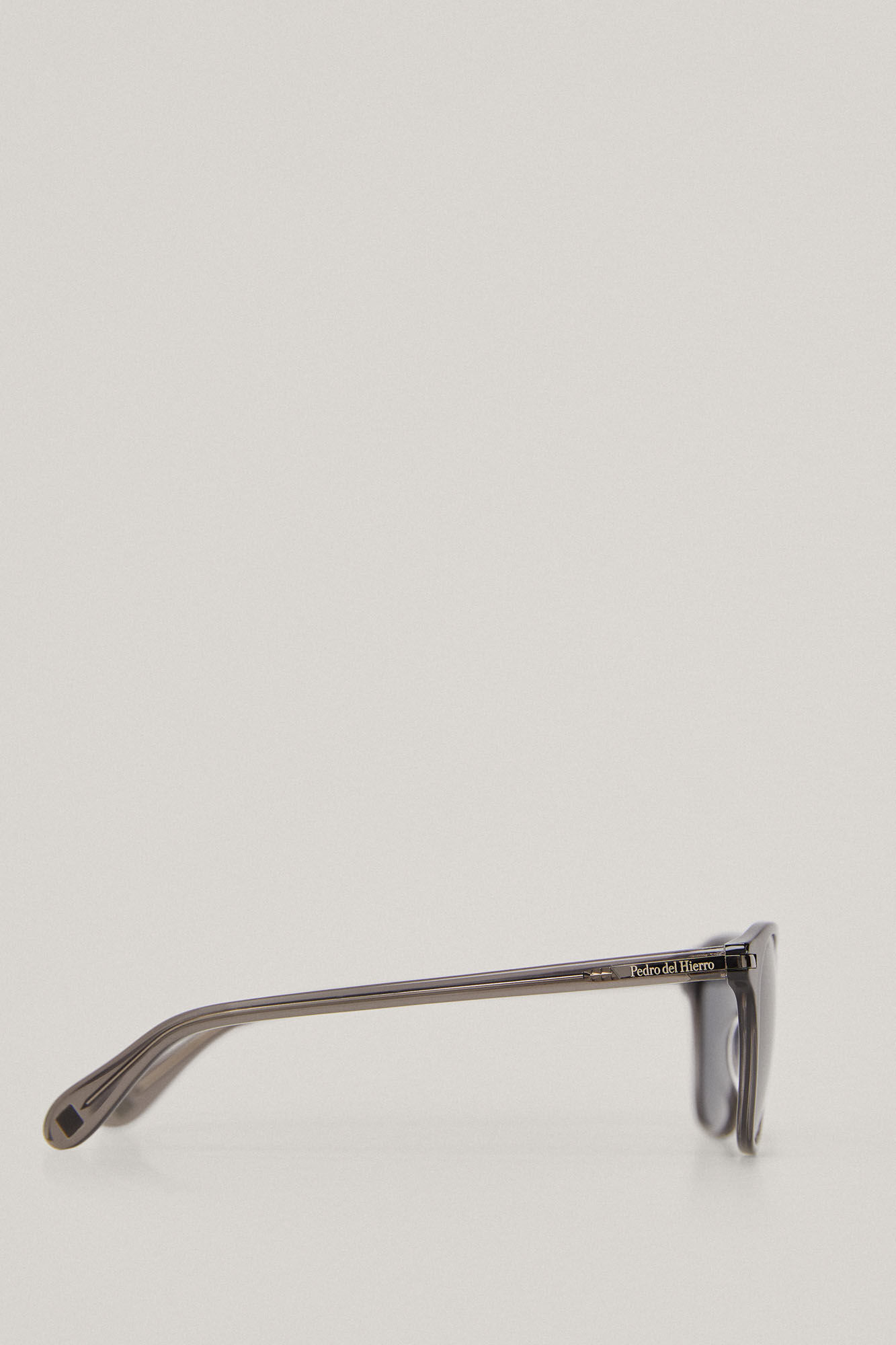 Pedro del Hierro Gafas sol hombre round square Grey