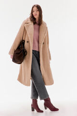 TFP by Tamara Falcó Abrigo efecto teddy Crudo