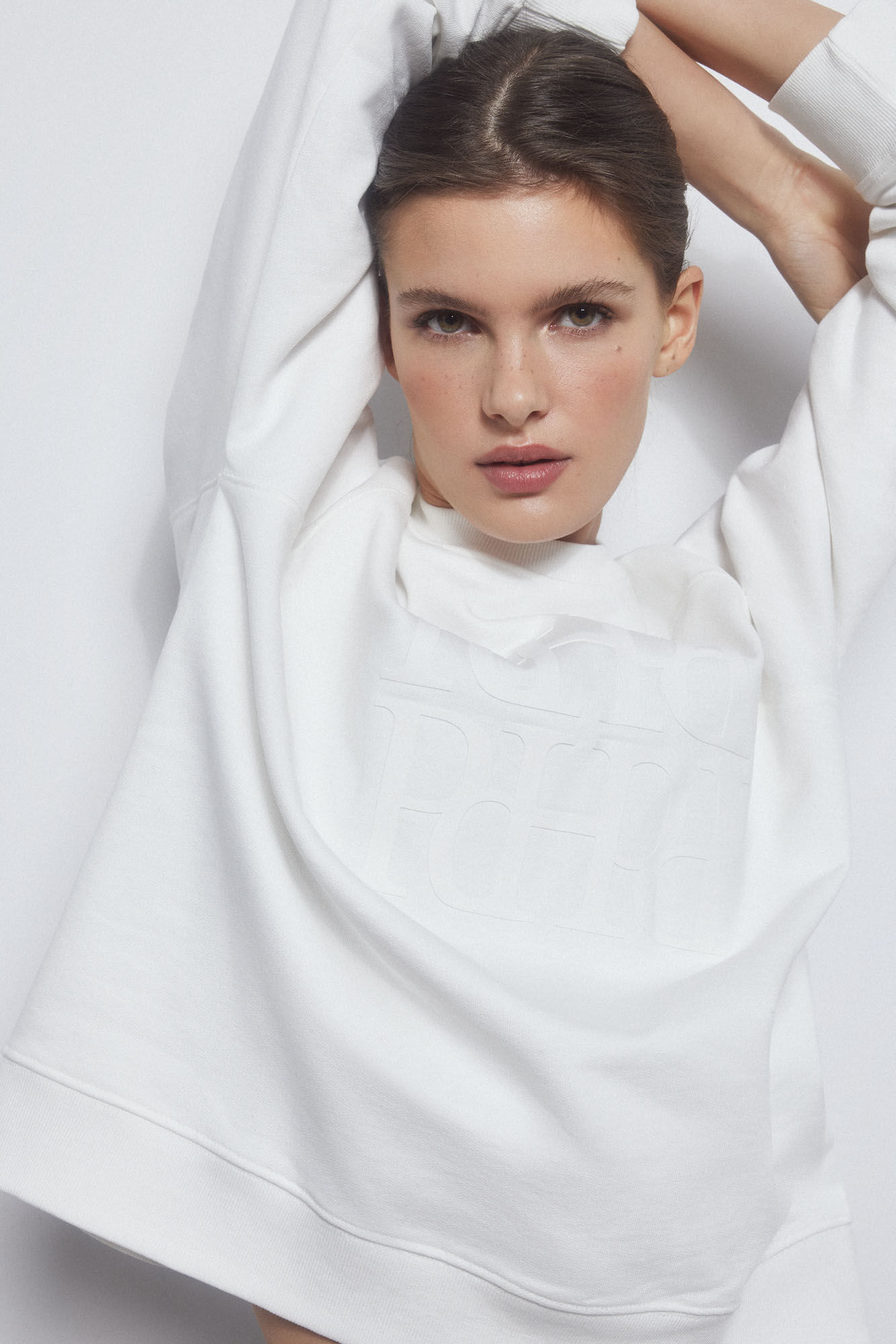 Pedro del Hierro Sudadera logo bolsillo canguro Beige