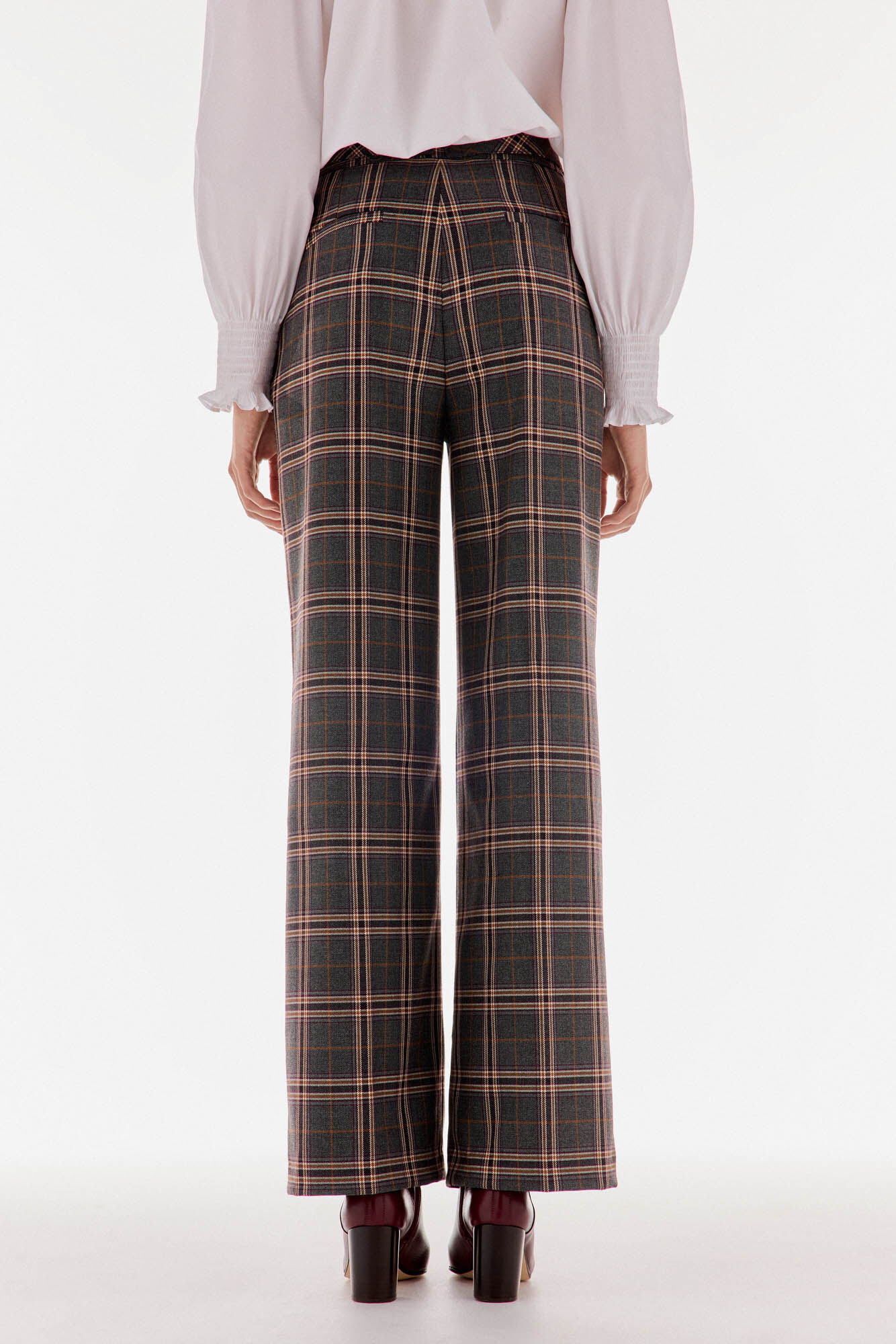 TFP by Tamara Falc&oacute; Straight trousers Grey