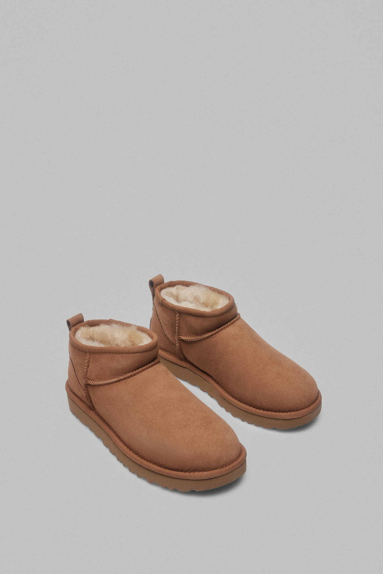 Ugg Bota Ultra Cl&aacute;ssica Marrom