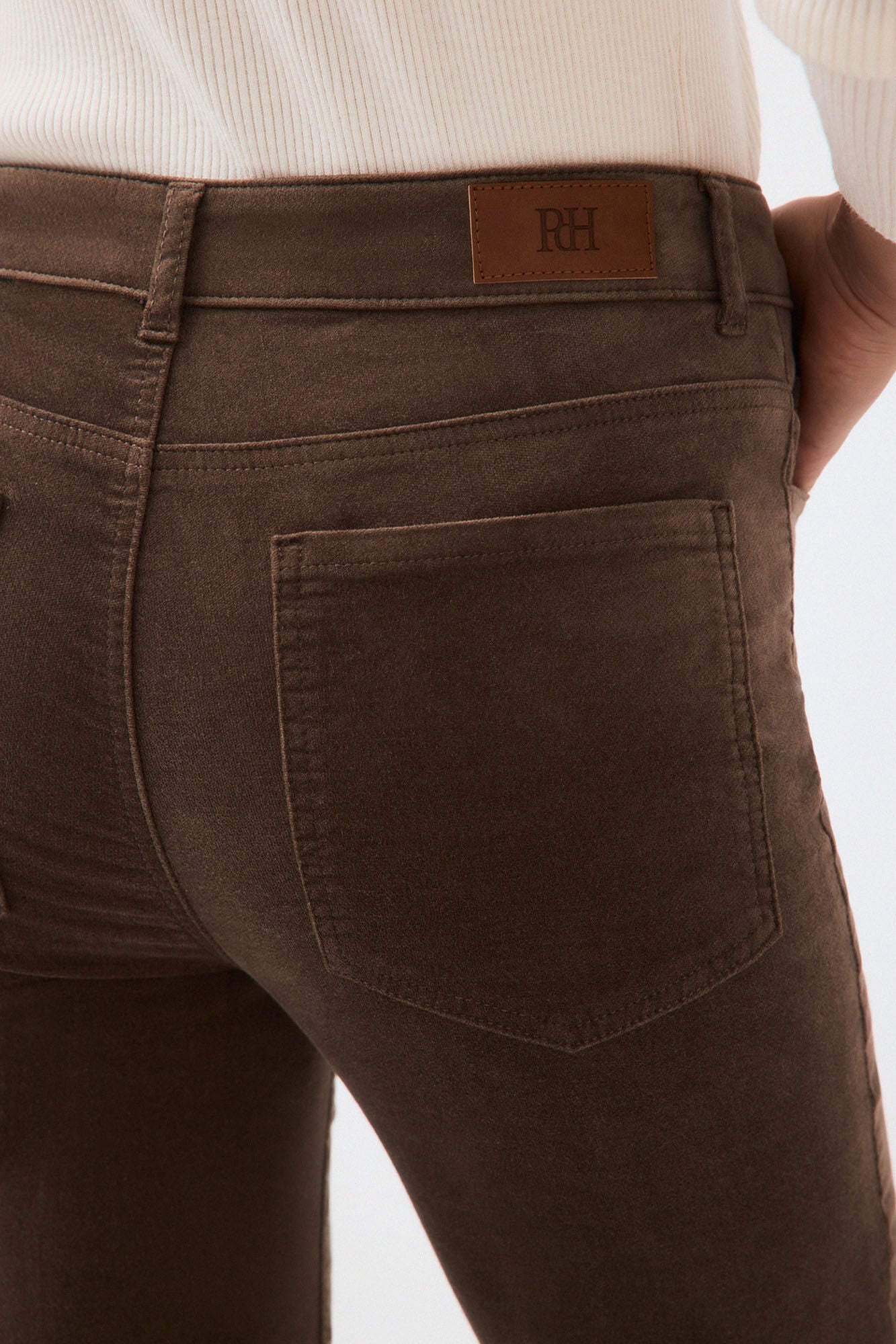 Pedro del Hierro Velvet flare cropped trousers Brown