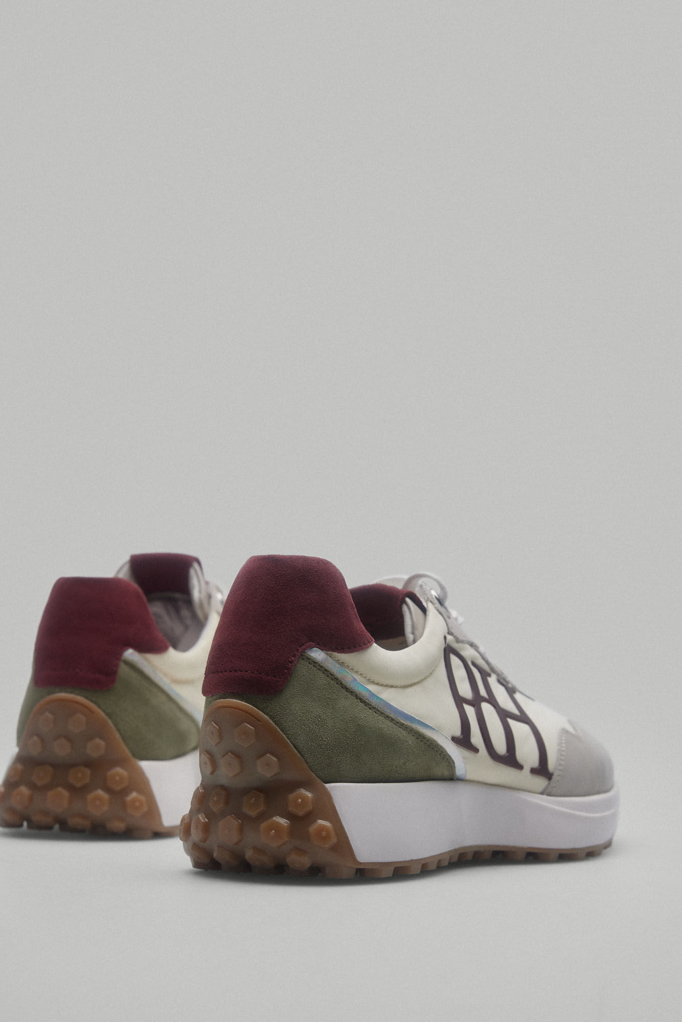 Pedro del Hierro Multicoloured trainers with logo Ecru