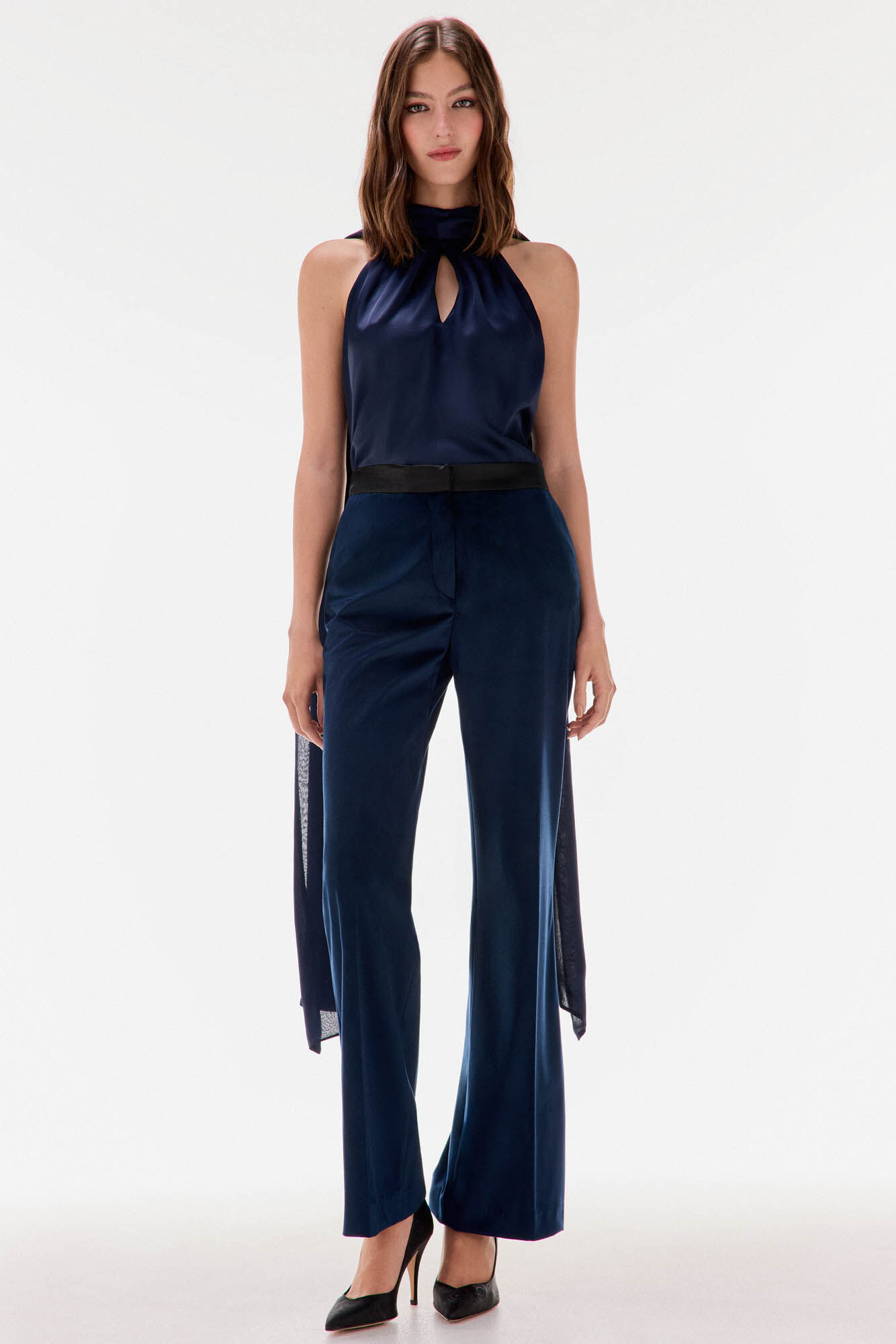 TFP by Tamara Falc&oacute; Plain tie, bow, lace top Blue