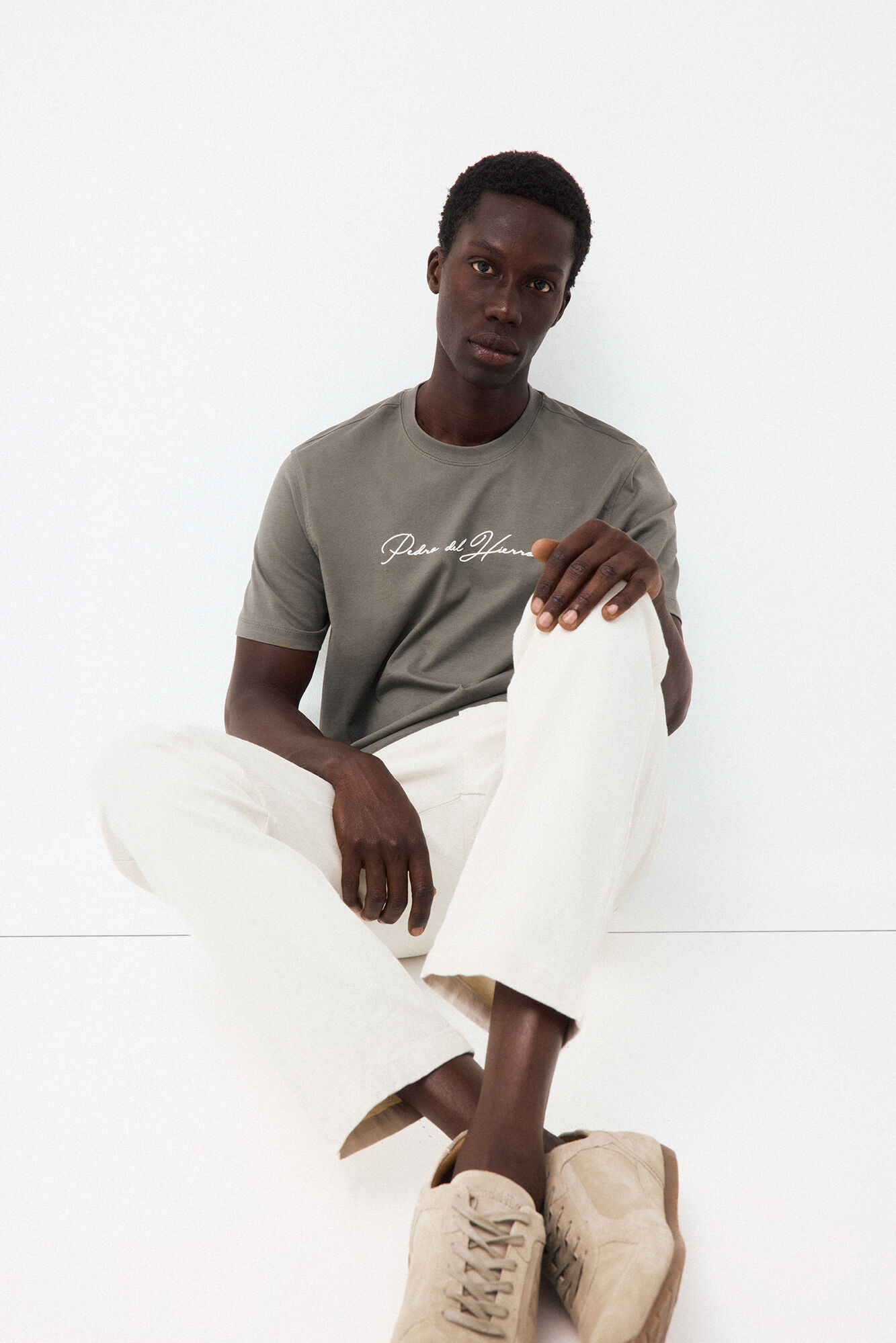 Pedro del Hierro T-shirt with logo and text