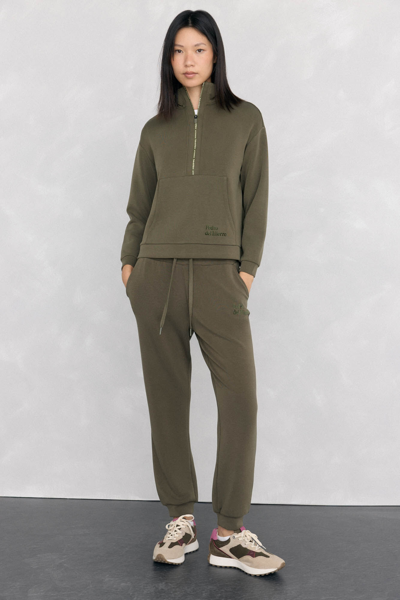 Pedro del Hierro soft touch sweatshirt with Perkins neck Green