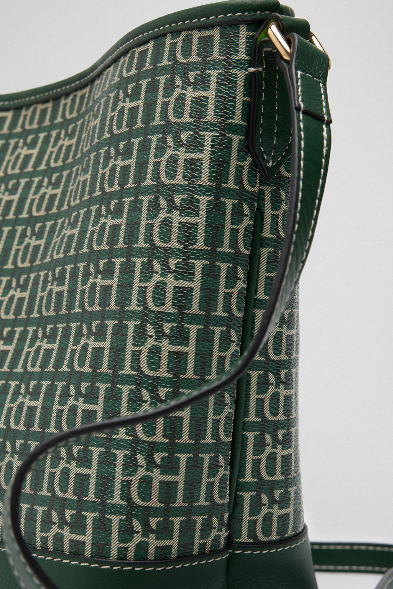 Pedro del Hierro Bucket bag with logo Green