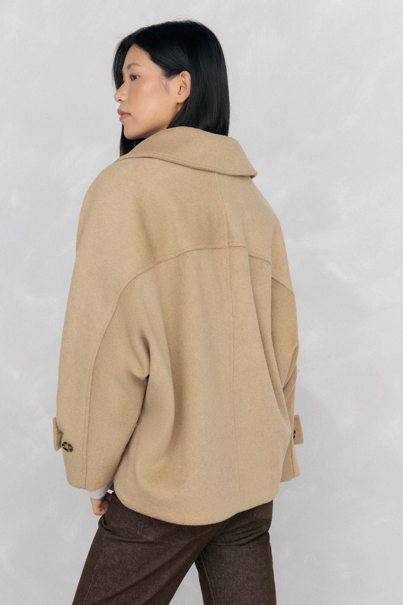 Pedro del Hierro Jaqueta estilo capa com capuz Beige