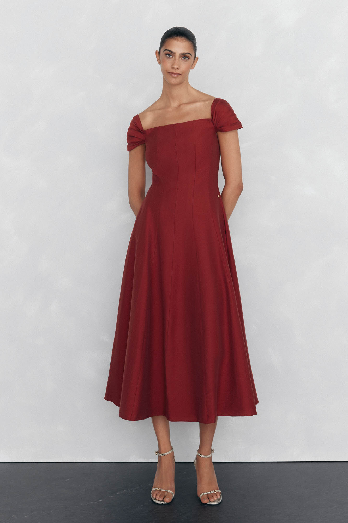 Pedro del Hierro Midi dress cuts Red