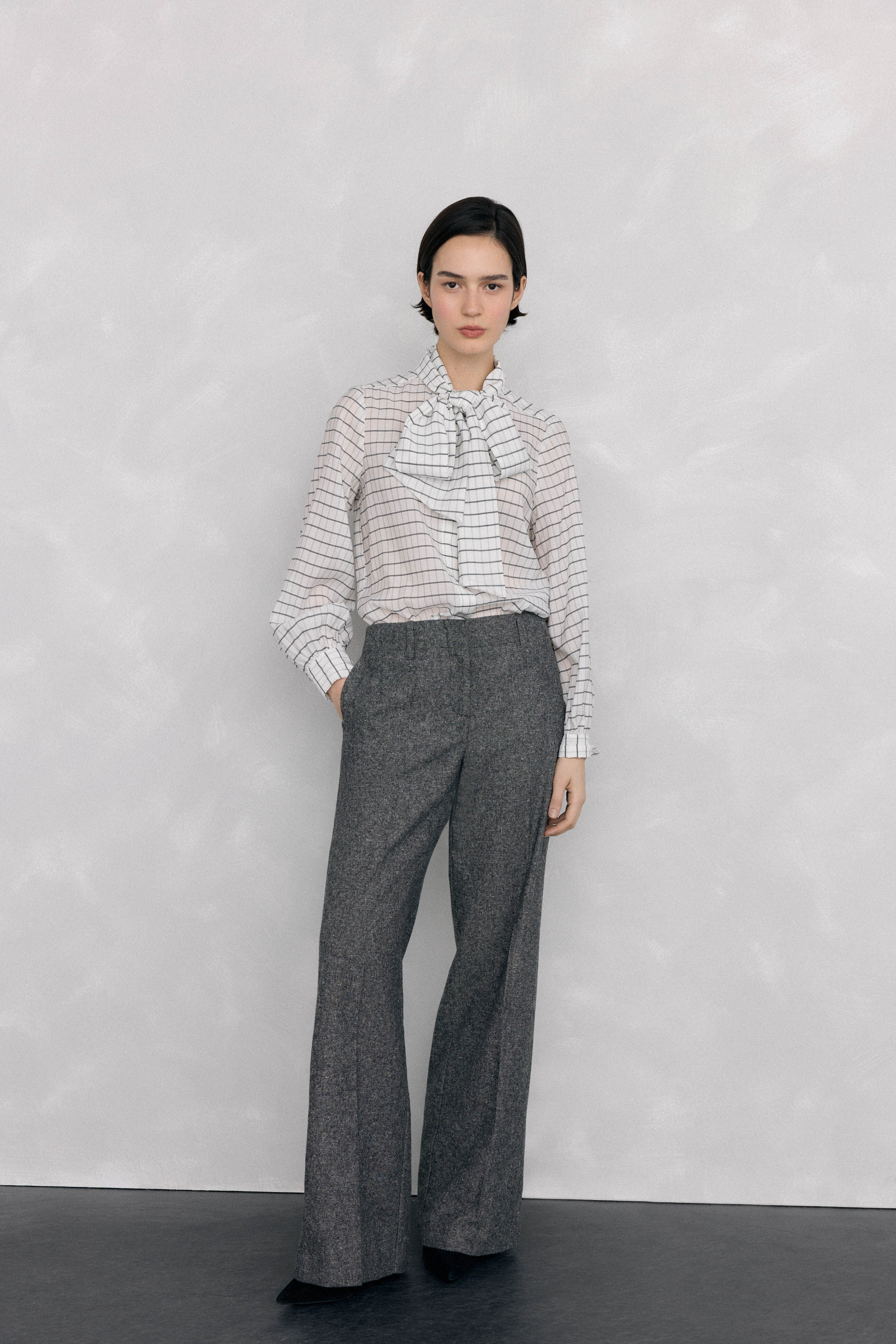 Pedro del Hierro Plaid shirt with bow