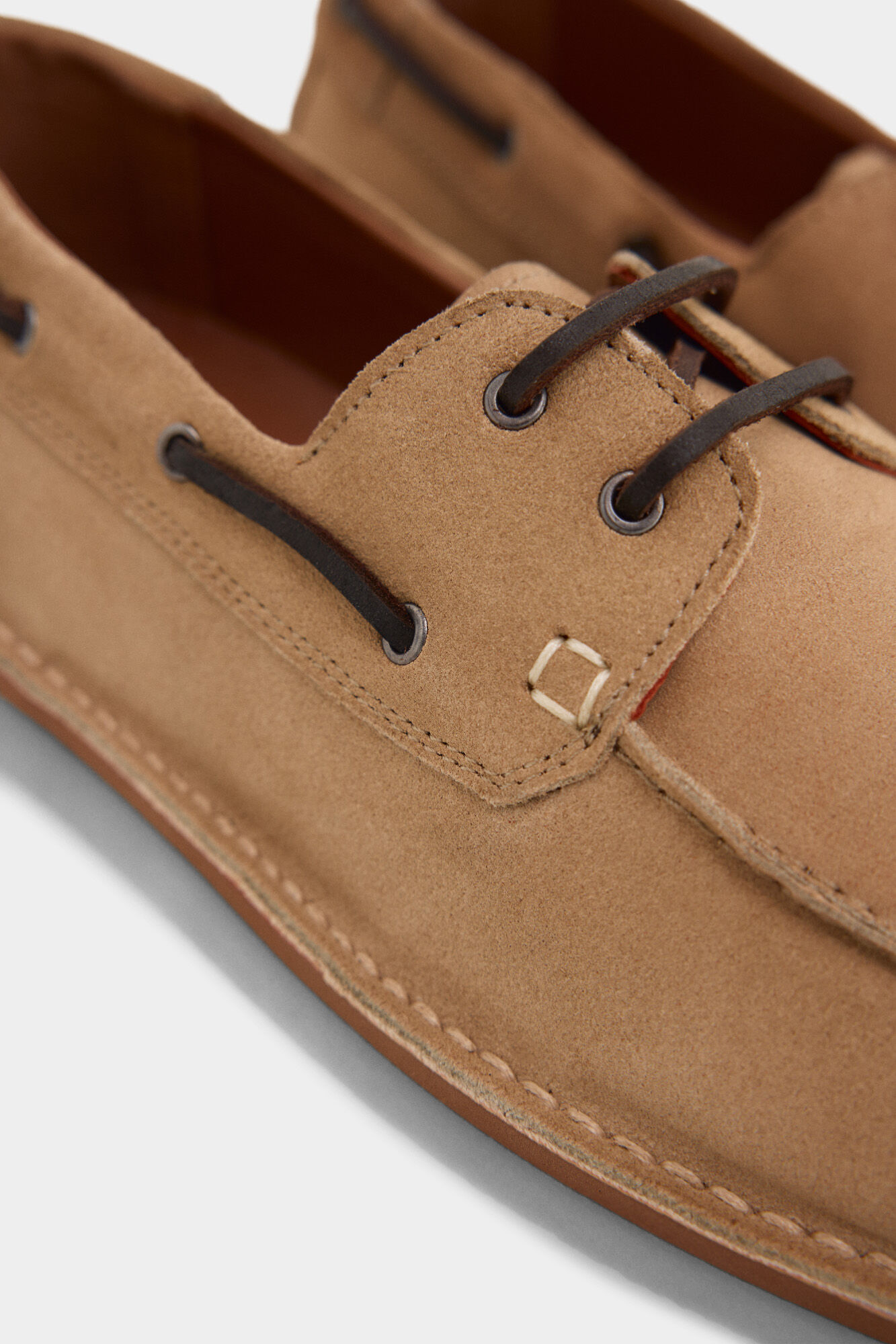 Pedro del Hierro Leather boat shoe Beige
